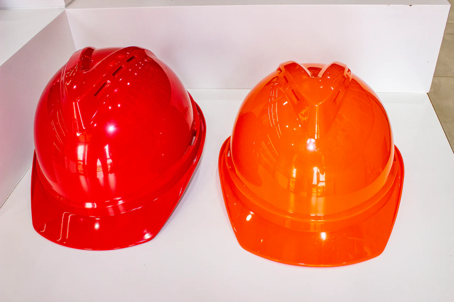 Choosing the Best Safety Helmet for Industrial Work in Uganda